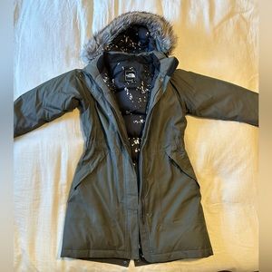 The North Face Waterproof Long Winter Parker with removable fur-lined hood